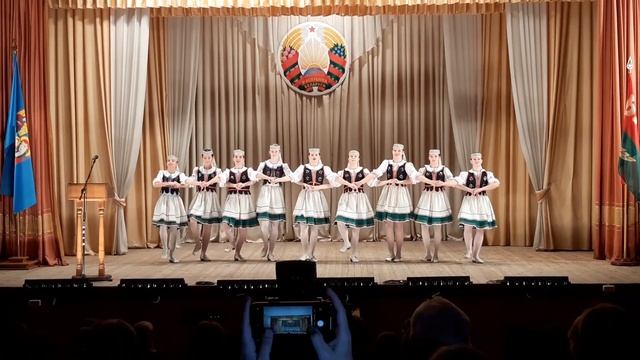 "ВЕСНЯНКА" в исполнении Образцового детского танцевального коллектива "Пралесачки". #народныйтанец