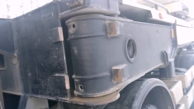 Неприятная поломка на опорах автокрана КС 65740-6 "Ивановец" смотреть онлайн