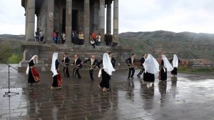Армянские национальные танцы
