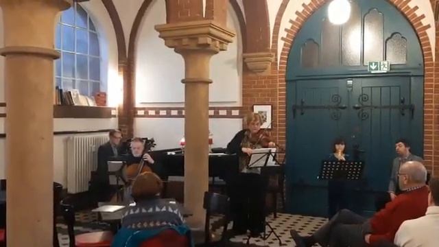 Г.Ф.Гендель "Тріо Соната для флейти, скрипки та віолончелі" (фл.-Шульгіна Соломія, 9 років) смотреть онлайн