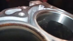 первая проба расточки цилиндра, демонстрация эллипсности 2AZ-FE