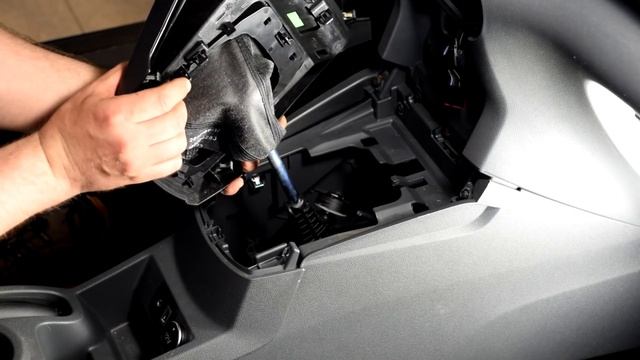 Современный охранный комплекс на автомобиль. StarLine S96 + R6 + Замок + ЕС-1. Часть 1/3 смотреть онлайн