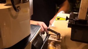 высокоточный бесцентрово-шлифовальный станок