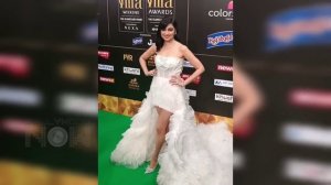 IIFA 2022 GREEN CARPET | Aishwarya And Abhishek, Sara, Vicky Kaushal & Stars | Best & Worst Dressed