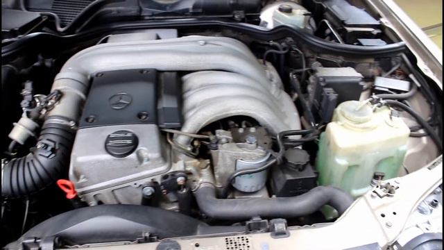1997 Mercedes E300 Diesel (W210) Review (Music Video) смотреть онлайн