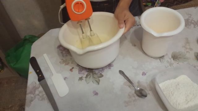 Торт быстрого приготовления  "Чародейка"