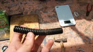 Курица сломала лапу. Будем спасать!