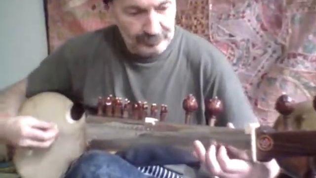 Сева Королюк: урок игры на Сароде.