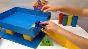 Поделки для детей  Гараж из картона  Картон и картонные втулки