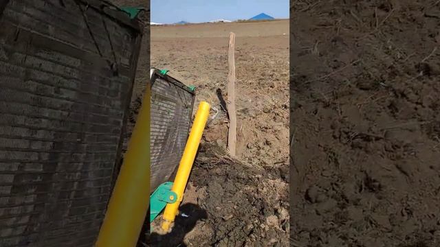 Т-150К Провалился в поле(720P_HD).mp4 смотреть онлайн