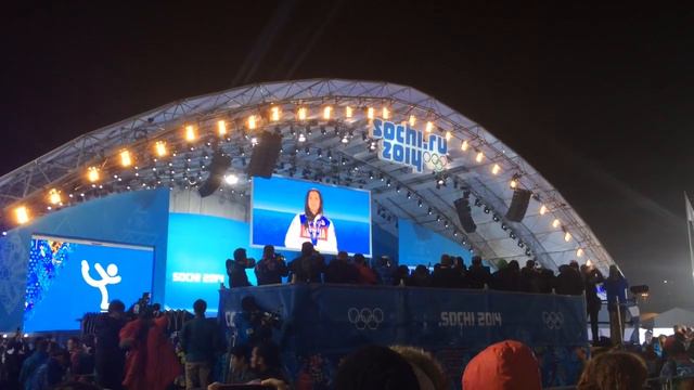 Награждение Аделины Сотниковой смотреть онлайн