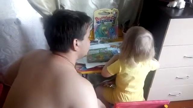 Утренняя разминка! Анюта рассказывает стихи! смотреть онлайн