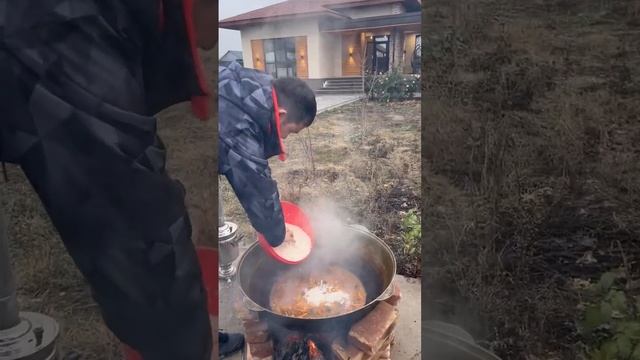 КАК ГОТОВЯТ КАЗАХИ НАСТОЯЩИЙ ПЛОВ ПО-ДОМАШНЕМУ! ҮЙДЕГІ КЕРЕМЕТ ПАЛАУ.