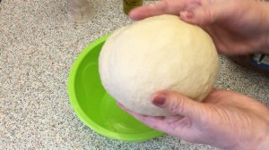 Сладкие булочки на закваске с начинкой