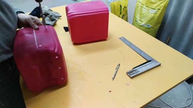 Как из пластиковой канистры сделать вазон для растений, своими руками. смотреть онлайн