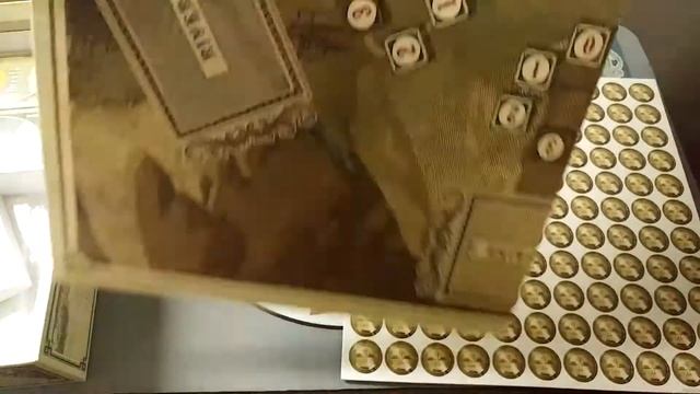 Unboxing Fools Gold