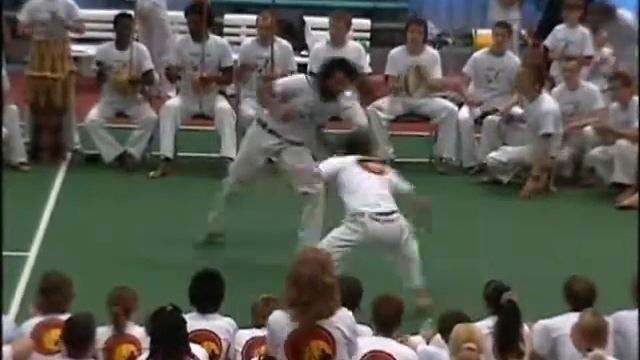 Batizado Grupo Senzala de Capoeira смотреть онлайн