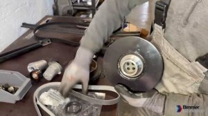 ПРИЕХАЛА на ЭВАКУАТОРЕ, ОТОРВАЛО ДЕМПФЕРНЫЙ ШКИВ на BMW F10 ,ПРАВИЛЬНАЯ ЗАМЕНА!