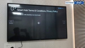 HOW TO DOWNLOAD APPS ON SAMSUNG SMART HUB TV || SMART HUB SAMSUNG TV SETUP