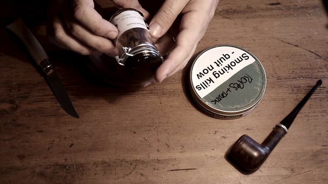 40 years old Briar Blocks and Gawith Hoggarth fantastic samples. смотреть онлайн