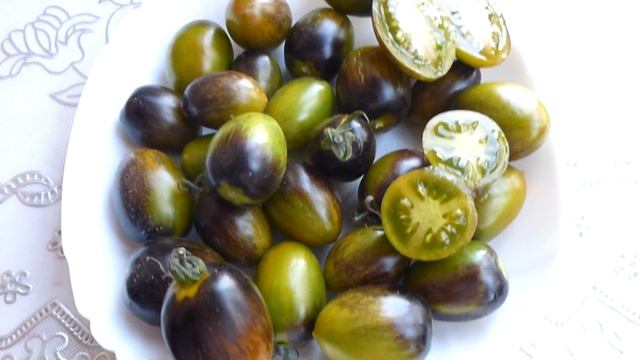 Фиолетовая Гордость Весселя, Черниговский, Атомный виноград Бреда, Тайна Бертье смотреть онлайн