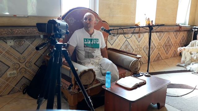 САТЬЯ ДАС "Нужен ли штамп в паспорте?" (14.07.2019) смотреть онлайн