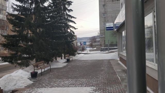 Гостиница  Ермак 3* Красноярск. Сурикова 13. Рядом набережная реки Енисей. 01.01.2022.