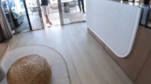 €7 Million Yacht Tour : 80 Sunreef Power