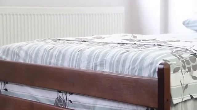 Кровать из натурального дерева. Деревянная кровать смотреть онлайн