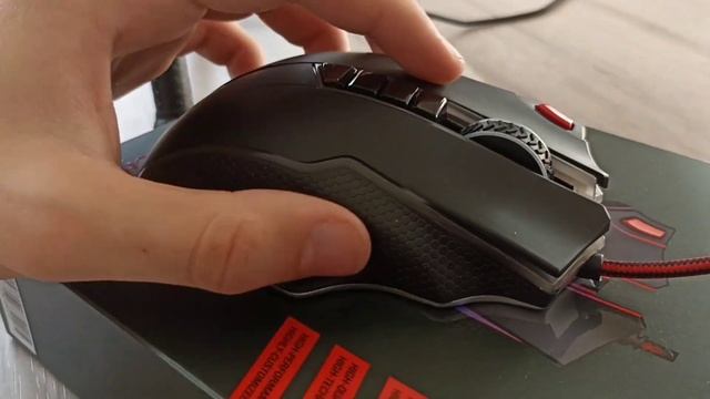 Redragon Titanoboa 2 Chroma - тебе она понравится