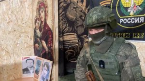 Позывной Лакост, начальник зенитного ракетного расчета