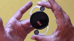 Чехол Shell превращает «умные» часы в смартфон