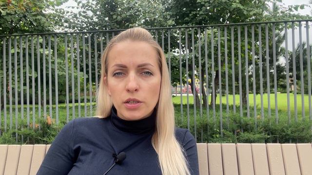 Не могу себя принять! Не ощущаю счастья. Как научиться контролировать свои эмоции? Советы психолога