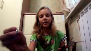 Что??? Это ручка в виде помады!