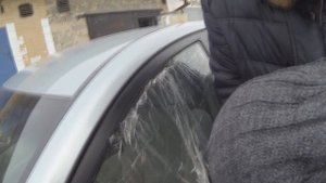 КАК ВСКРЫТЬ АВТО ЕСЛИ ЗАБЫЛИ КЛЮЧИ ПРИ ПОМОЩИ СКОТЧА НА ПРИМЕРЕ Hyundai Sonata NF