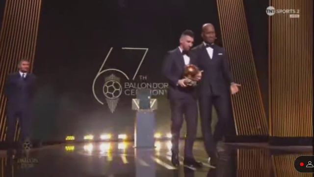 МЕССИ ПОЛУЧИЛ ЗОЛОТОЙ МЯЧ!!!.. 2023. смотреть онлайн