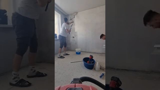 Нанесение шпатлёвки Валиком смотреть онлайн