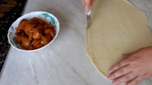 Дрожжевой пирог с грушёвым вареньем.mp4