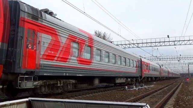 Электровоз ЭП2К-412 со скорым дневным поездом №119 "Саранск - Москва" смотреть онлайн