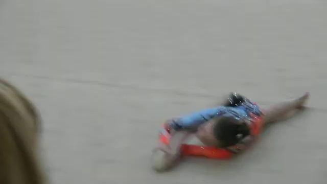 без предмета.AVI смотреть онлайн