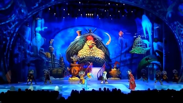 Новогодняя ёлка в Кремле 2013 - 2014 "Где искать перо Жар Птицы" смотреть онлайн