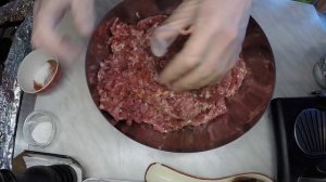 Домашняя сыровяленная колбаса из лосятины и свинины
