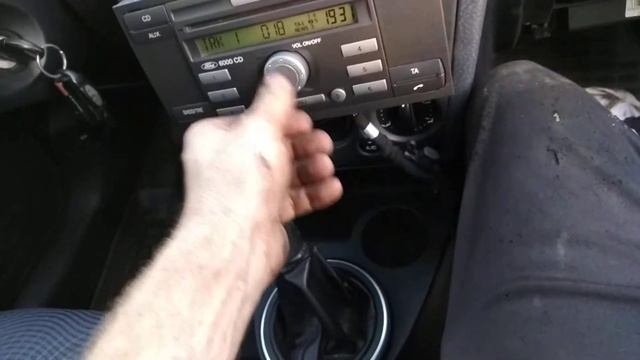 USB флешка в штатную магнитолу. смотреть онлайн