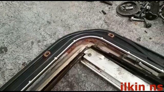 Avtomobil lyukları salona su sızması смотреть онлайн