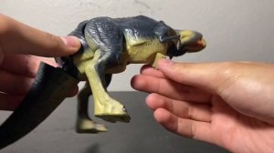 Playmates King Kong 2005 Vastatosaurus rex review