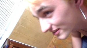 Король пробил ухо