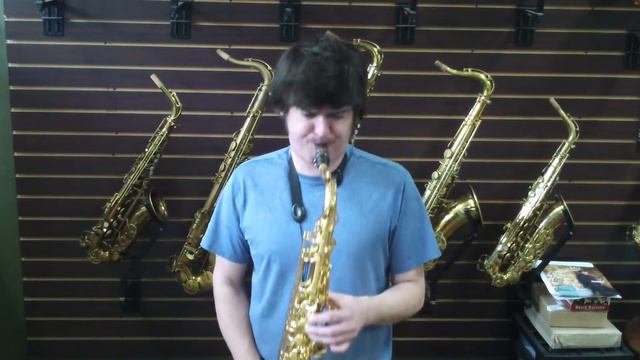 Purple Logo' Yamaha YTS-62 Tenor Sax смотреть онлайн