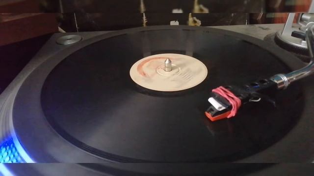 Инстр. группа танц. орк. Братиславского радиоком. п/у П Поланского - "Зачем нам расставаться" танго смотреть онлайн