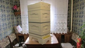 3 мая 2022 года, получил заказ с фирмы bienenhaus   8 рамочный улей , комплект № 34