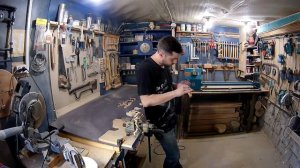 Подставки для смартфона или планшета из обрезков